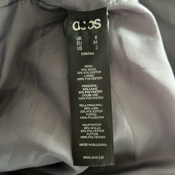 ASOS PETITE gradient coat - Picture 3 of 4